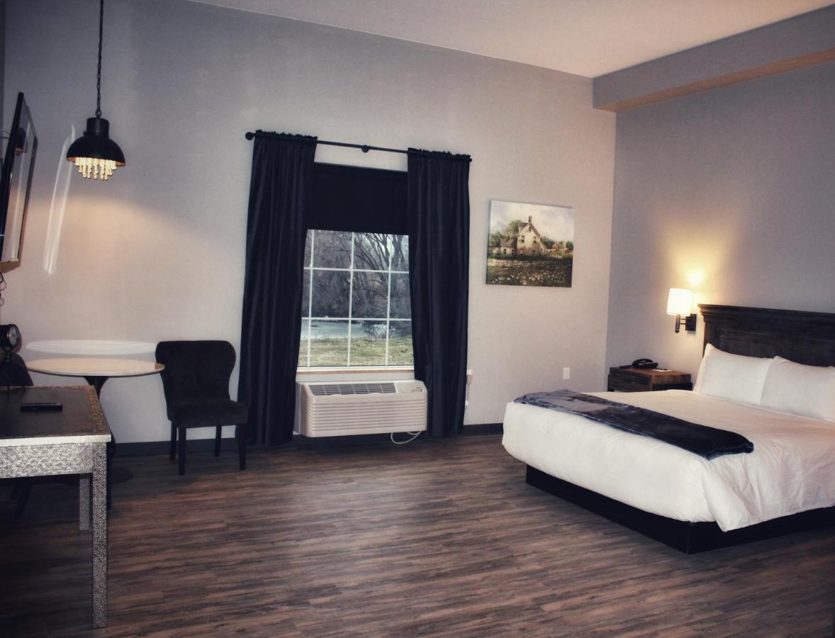 Waterfront Hotel Prairie du Chien Esterno foto